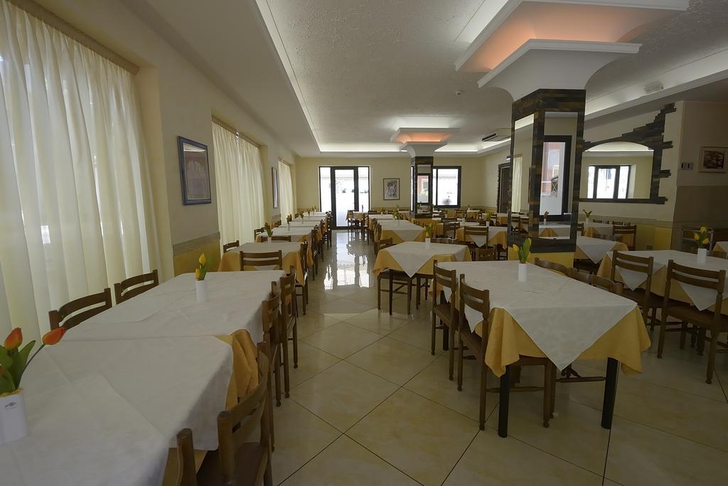 博斯凯蒂酒店 San Mauro Mare 外观 照片