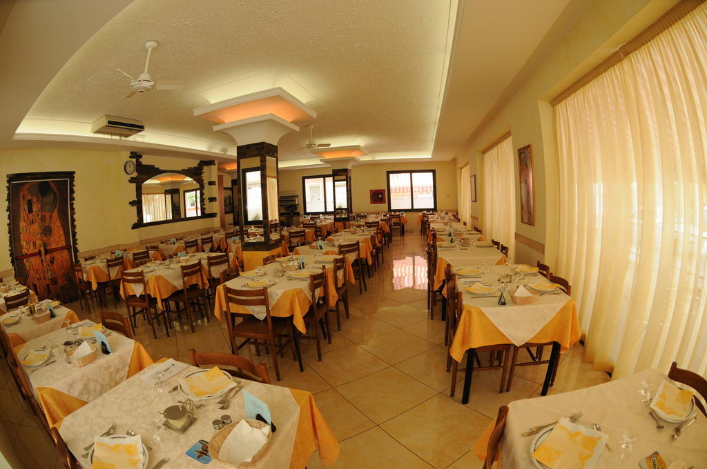博斯凯蒂酒店 San Mauro Mare 外观 照片